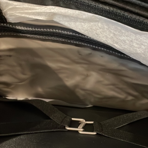 New! Computer laptop bag with lots of compartments. Briefcase. - Picture 7 of 12